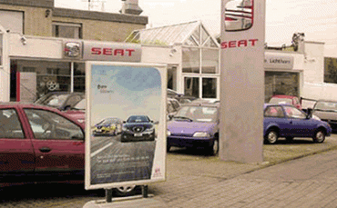 Painel / Expositor para Publicidade Windmaster NT Streamline