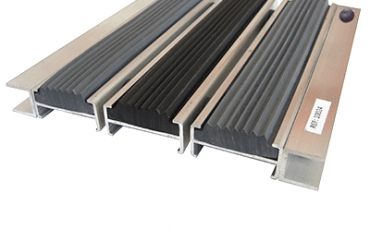 Tapetes ALUPLASTO Modelo VIP Refª 10024